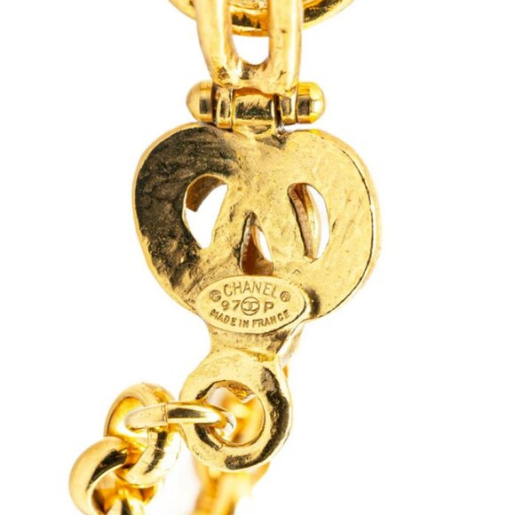CHANEL CC Logos Rhombus Pendant Necklace 22" Gold Tone 97P Auth - Picture 3 of 4